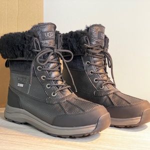 UGG ADIRONDACK III VELVET BOOT